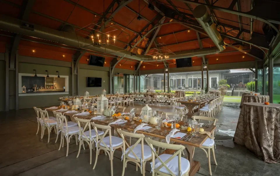 Outdoor event space at Atlanta Athletic Club enhanced by outdoor AV and lighting integration