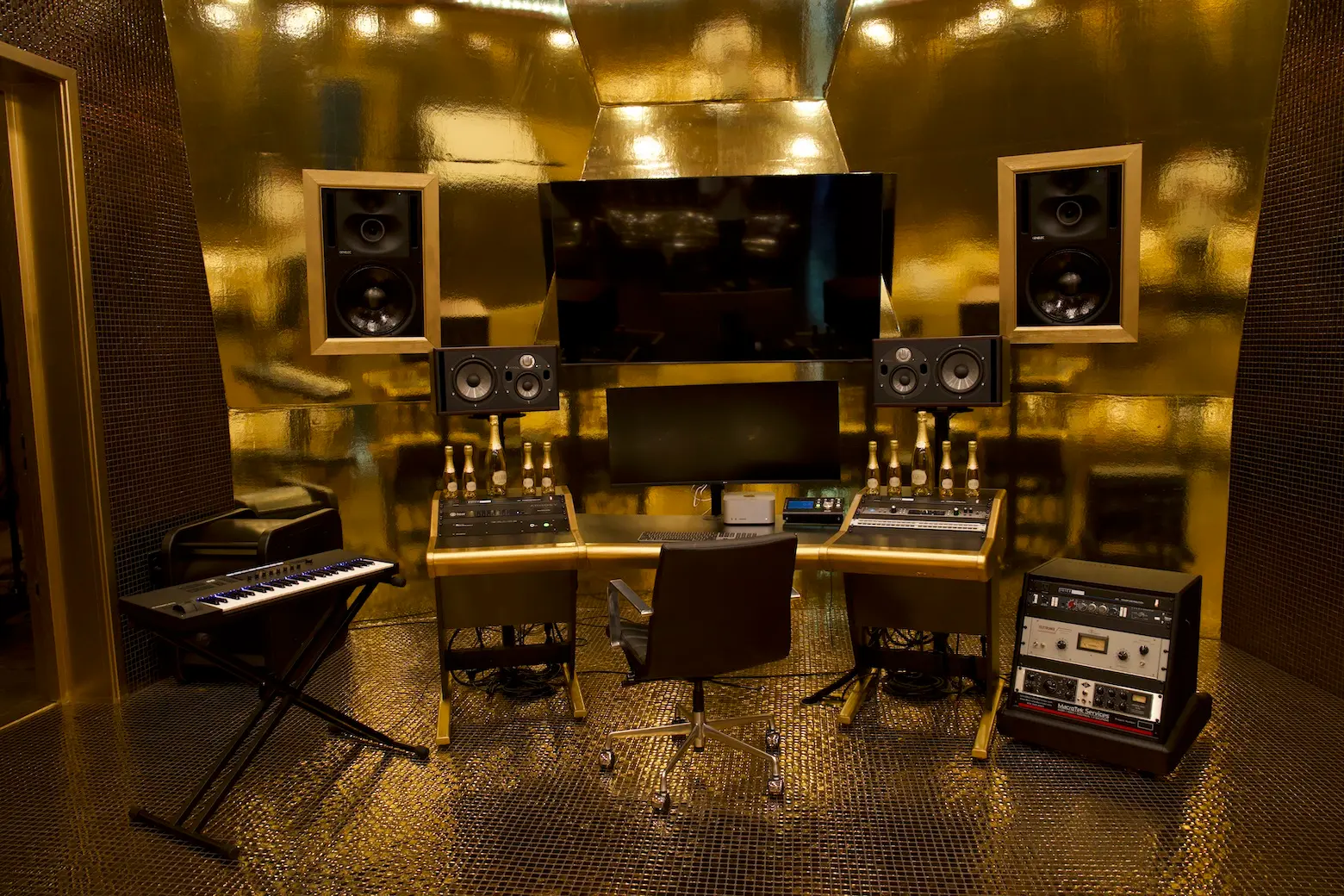 Sovereign Liquor – Creating an Immersive Brand Experience
